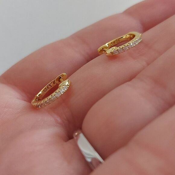 14K Gold Plated Huggie / Hoop Earrings - Picture 8 of 8